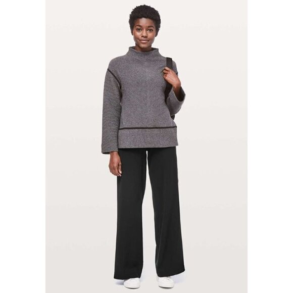 Lululemon Black On The Fly Wide Leg Woven Pant 8 - Picture 1 of 6